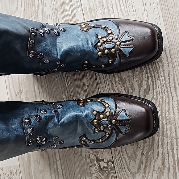 Turquoise Blue & Brown Gold & Silver Studded Knee High Cowgirl Boots w/Tassel. - Picture 3 of 7